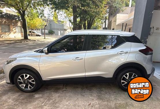 Camionetas - Nissan Kicks Sense 1.6 MT 2021 2021 Nafta 77000Km - En Venta