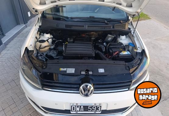 Autos - Volkswagen FOX 1.6 HIGHLAND 2015 Nafta 150000Km - En Venta