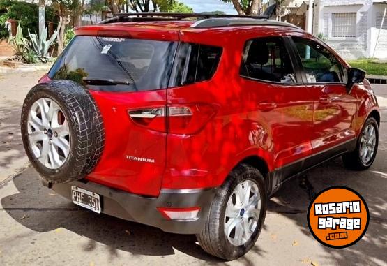 Camionetas - Ford Titanium 1.6 2015 GNC 137100Km - En Venta