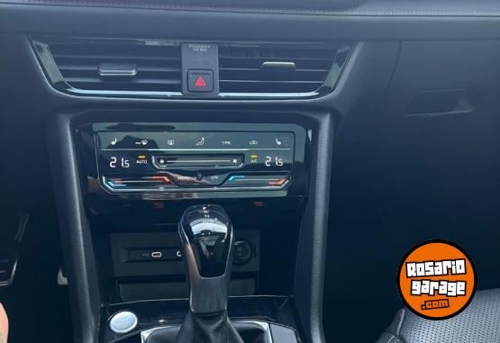 Autos - Volkswagen Taos 2025 Nafta 28800Km - En Venta