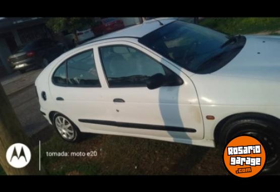 Autos - Renault Megane rt 1998 Nafta 180000Km - En Venta