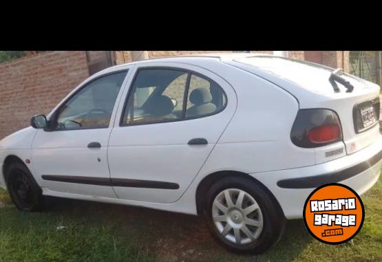 Autos - Renault Megane rt 1998 Nafta 180000Km - En Venta