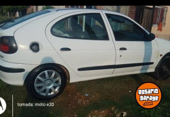 Autos - Renault Megane rt 1998 Nafta 180000Km - En Venta