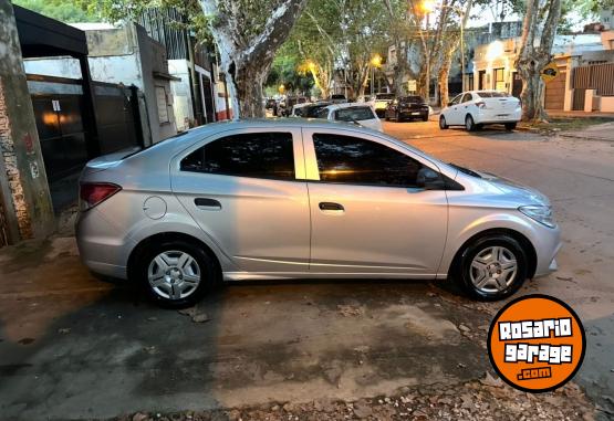 Autos - Chevrolet Prisma joy 2017 GNC 114000Km - En Venta