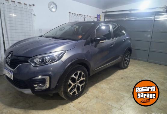 Autos - Renault captur intense 2018 Nafta 75000Km - En Venta