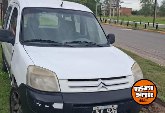 Utilitarios - Citroen Berlingo 2011 Diesel 300000Km - En Venta