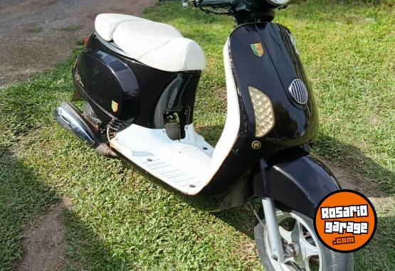 Motos - Motomel Strato Euro 150 2016 Nafta 1111Km - En Venta