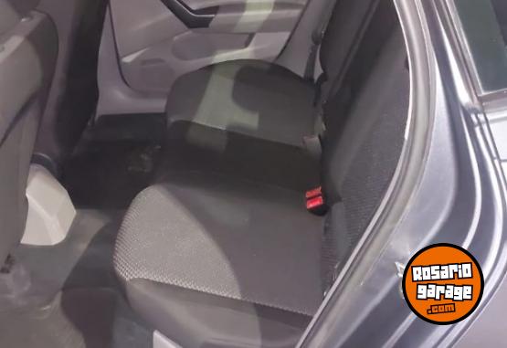 Autos - Volkswagen VIRTUS  1.6 MSI TRENDLINE 2019 GNC 95000Km - En Venta