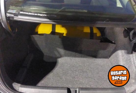 Autos - Volkswagen VIRTUS  1.6 MSI TRENDLINE 2019 GNC 95000Km - En Venta