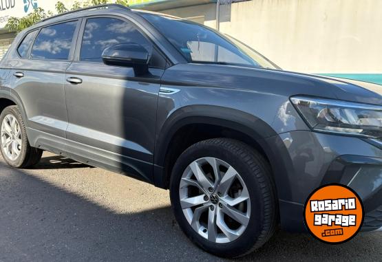 Autos - Volkswagen TAOS Comforline 2022 Nafta 50000Km - En Venta