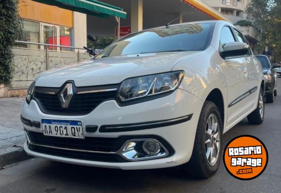 Autos - Renault LOGAN PRIVILEGE 2017 Nafta 75000Km - En Venta