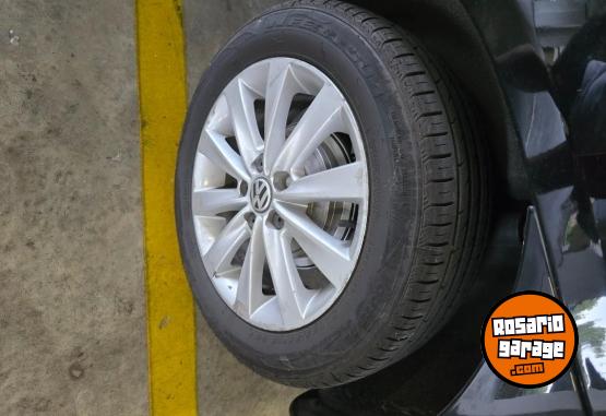 Autos - Volkswagen Fox 2013 Nafta 115700Km - En Venta