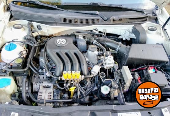 Autos - Volkswagen Bora 2013 GNC 199000Km - En Venta