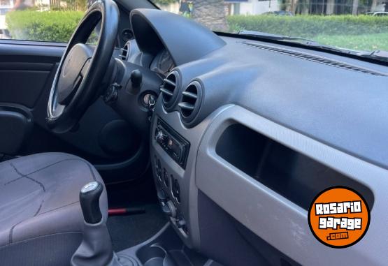 Autos - Renault SANDERO 2010 Nafta 129000Km - En Venta