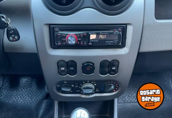 Autos - Renault SANDERO 2010 Nafta 129000Km - En Venta