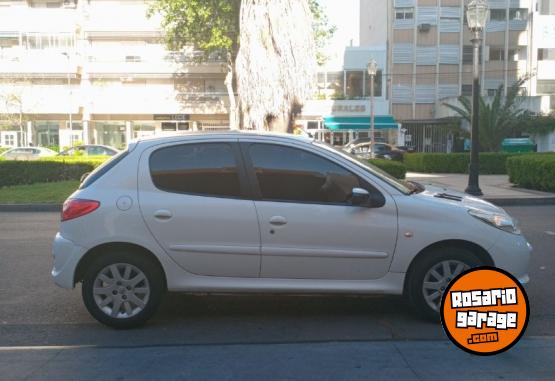 Autos - Peugeot 207 Xr Active 2012 Nafta 81000Km - En Venta