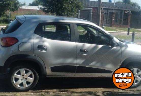 Autos - Renault Zens 2019 Nafta 50000Km - En Venta