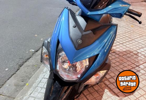 Motos - Yamaha Ray 2021 Nafta 8650Km - En Venta