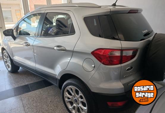 Autos - Ford Ecosport titanium 2023 Nafta 114000Km - En Venta