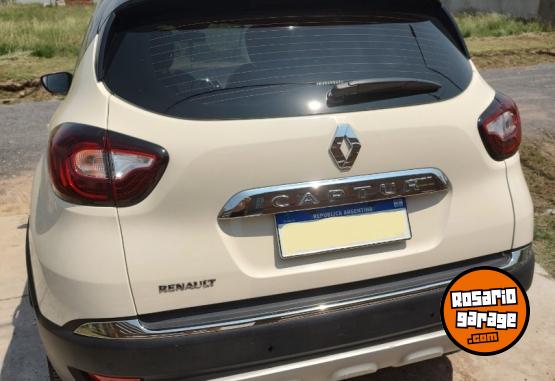 Autos - Renault CAPTUR 2.0 INTENSE 2017 GNC 135000Km - En Venta