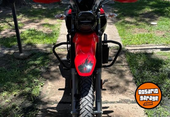 Motos - Hero Xpulse 200 2025 Nafta 5800Km - En Venta