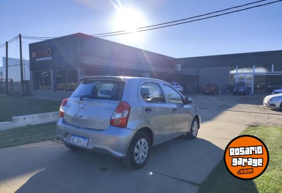Autos - Toyota Etios X 1.5 6M/T 2020 Nafta 169000Km - En Venta