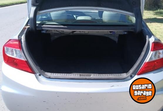 Autos - Honda Civic EXS 2013 Nafta 200000Km - En Venta