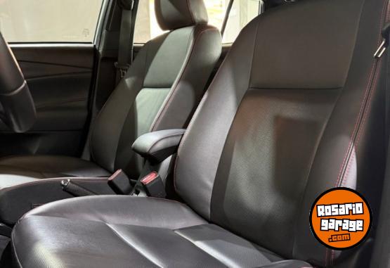 Autos - Toyota Yaris S CVT 2023 Nafta 78000Km - En Venta