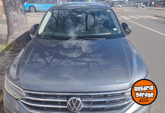 Camionetas - Volkswagen TIGUAN 2.0 LIFE 4X4 7 AS 2023 Nafta  - En Venta