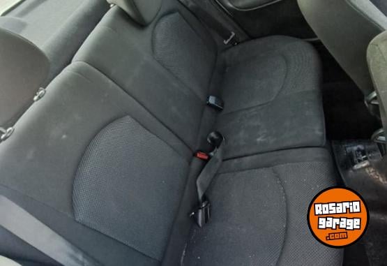 Autos - Peugeot 207 COMPACT 2013 GNC 140000Km - En Venta