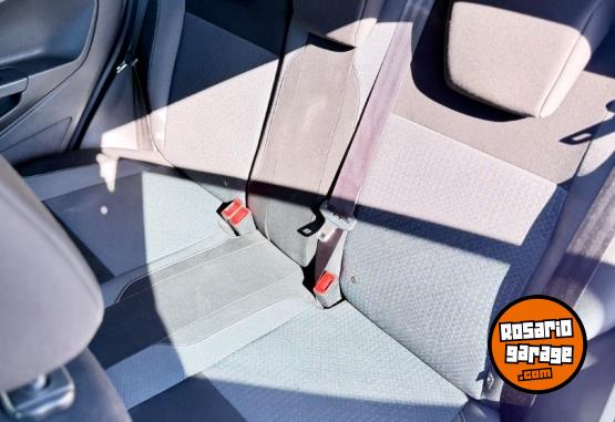 Autos - Ford Fiesta SE PLUS 2019 Nafta 57000Km - En Venta