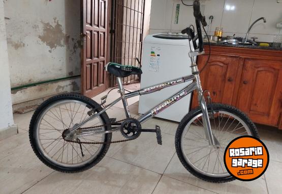Deportes - Bicicleta de salto - En Venta