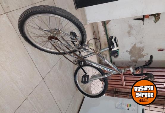 Deportes - Bicicleta de salto - En Venta