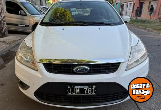 Autos - Ford FOCUS 1.6  TREND GNC 2010 GNC  - En Venta
