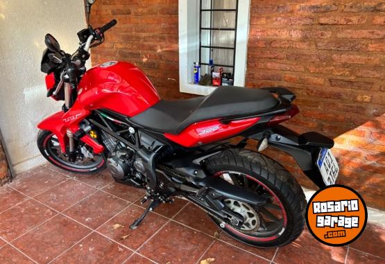Motos - Benelli TNT 300 2016 Nafta 20000Km - En Venta