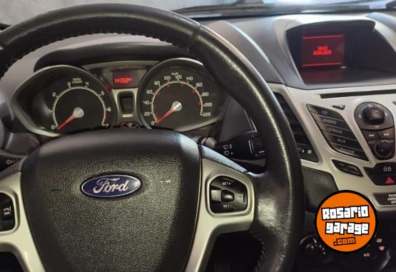 Autos - Ford FIESTA 1.6 KINETIC 2013 Nafta 144000Km - En Venta
