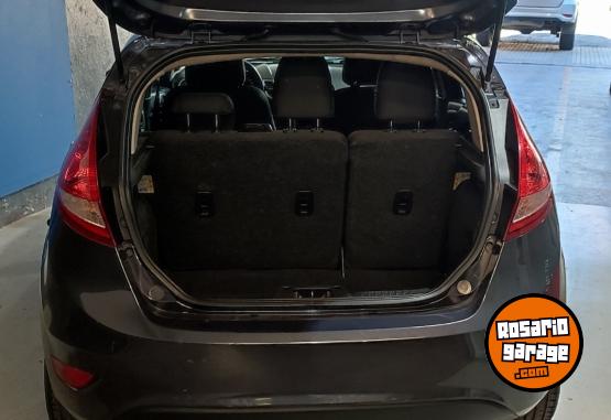 Autos - Ford FIESTA 1.6 KINETIC 2013 Nafta 144000Km - En Venta