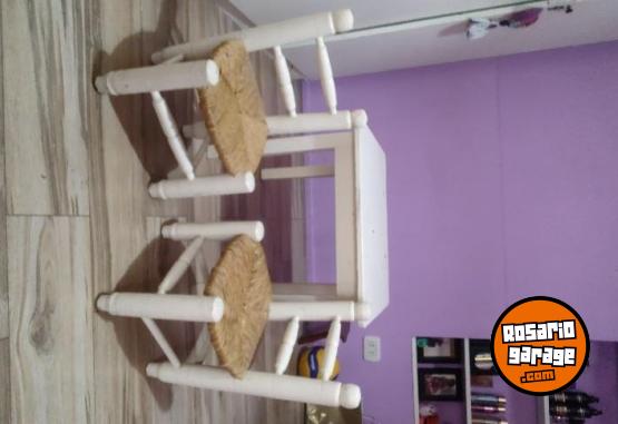 Hogar - ### Sillitas de mimbre con mesa para ni�os ### - En Venta