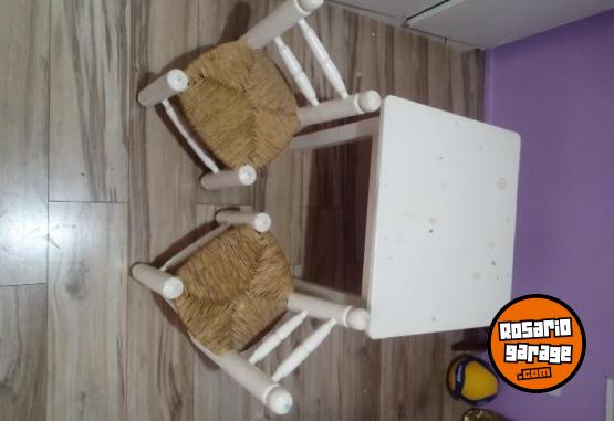Hogar - ### Sillitas de mimbre con mesa para ni�os ### - En Venta