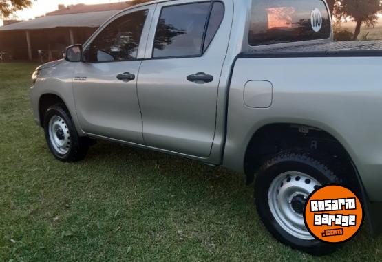 Camionetas - Toyota DX 4x2 2021 Diesel 170000Km - En Venta
