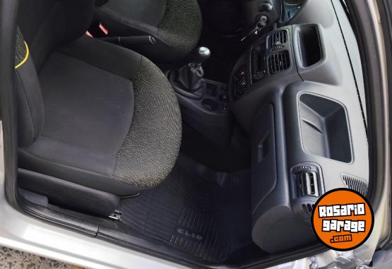 Autos - Renault Clio Mio 2013 GNC 175700Km - En Venta