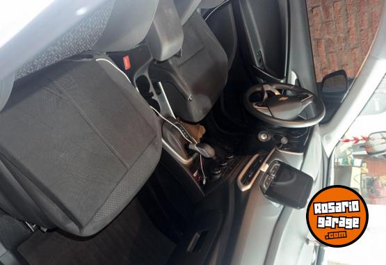 Camionetas - Chevrolet tracker 2023 Nafta 29000Km - En Venta