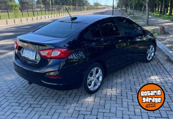 Autos - Chevrolet Cruze sedan lt 2023 Nafta 41000Km - En Venta