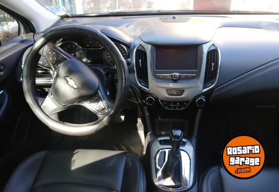 Autos - Chevrolet Cruze sedan lt 2023 Nafta 41000Km - En Venta