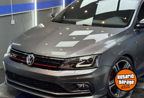 Autos - Volkswagen Vento gli dsg app Connect 2017 Nafta 76500Km - En Venta