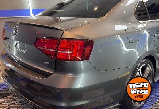 Autos - Volkswagen Vento gli dsg app Connect 2017 Nafta 76500Km - En Venta