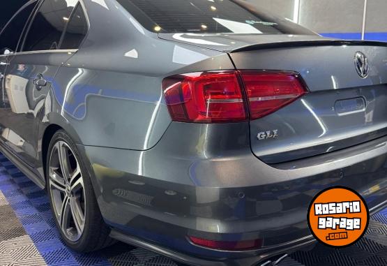 Autos - Volkswagen Vento gli dsg app Connect 2017 Nafta 76500Km - En Venta