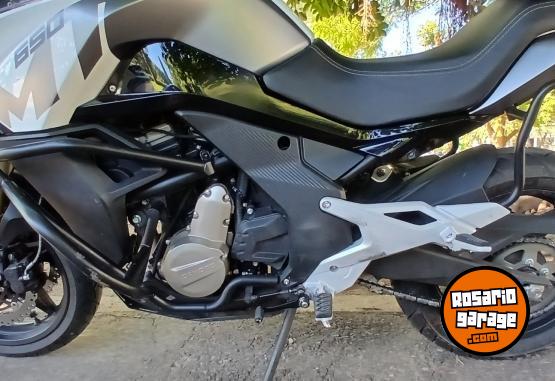 Motos - CF 650 MT 2024 Nafta 18600Km - En Venta