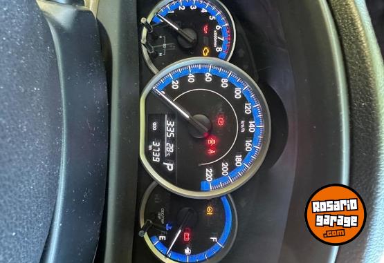 Autos - Toyota Yaris XLS 2025 Nafta 3700Km - En Venta