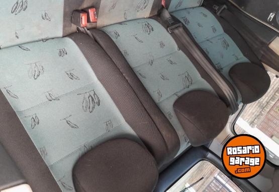 Utilitarios - Peugeot Partner patagonia 2007 Diesel 225000Km - En Venta
